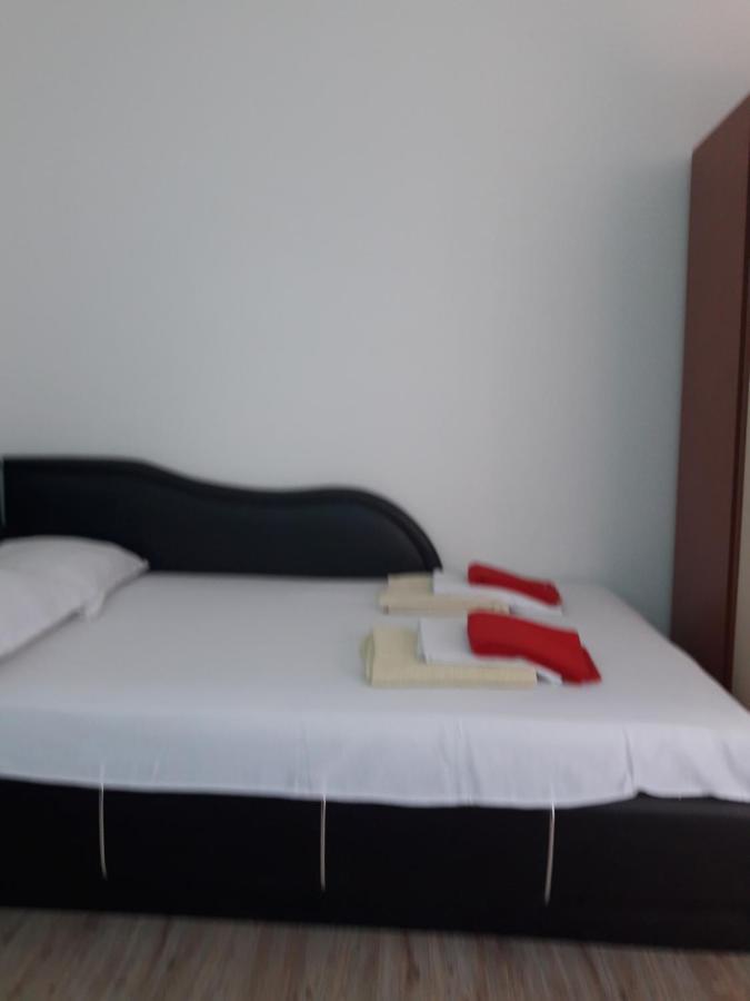 Apartament Janet Apartment เปาโมเรีย ภายนอก รูปภาพ