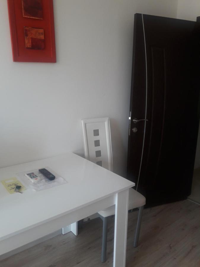 Apartament Janet Apartment เปาโมเรีย ภายนอก รูปภาพ