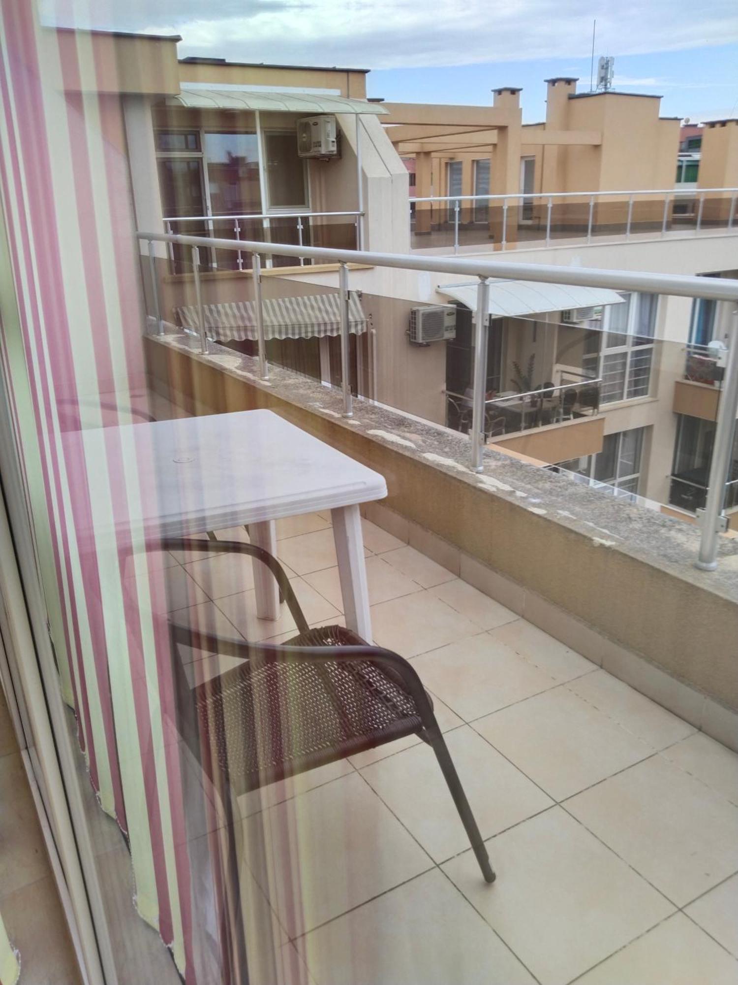 Apartament Janet Apartment เปาโมเรีย ภายนอก รูปภาพ