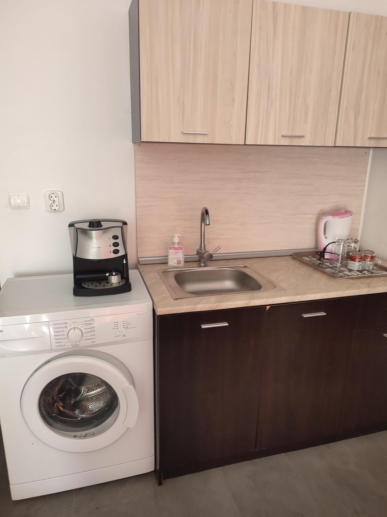 Apartament Janet Apartment เปาโมเรีย ภายนอก รูปภาพ