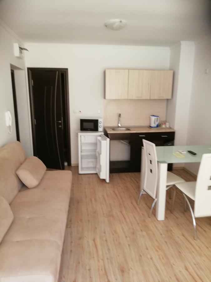 Apartament Janet Apartment เปาโมเรีย ภายนอก รูปภาพ