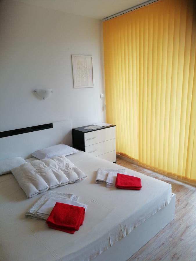 Apartament Janet Apartment เปาโมเรีย ภายนอก รูปภาพ