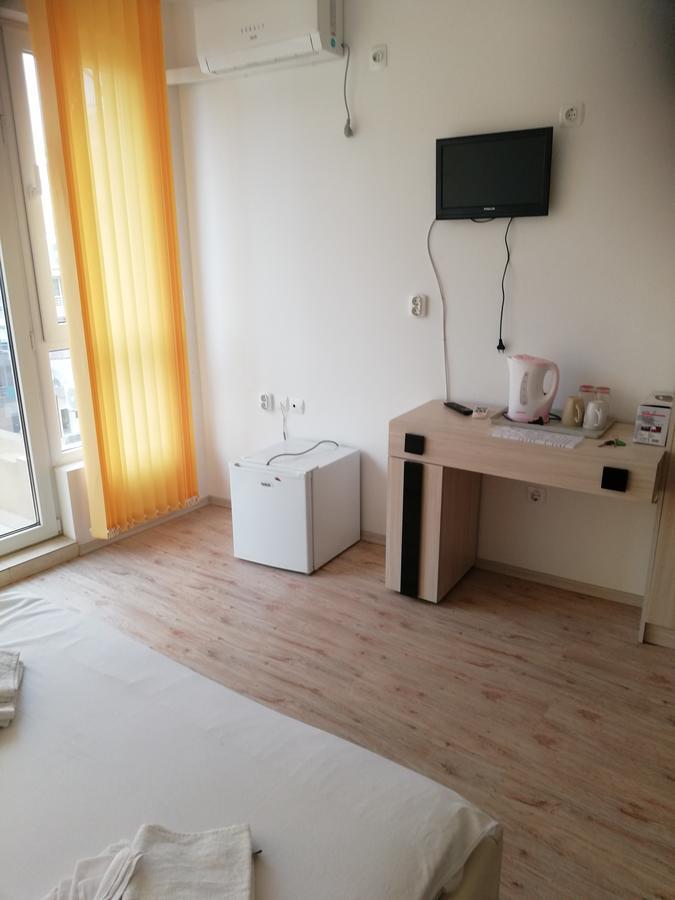 Apartament Janet Apartment เปาโมเรีย ภายนอก รูปภาพ