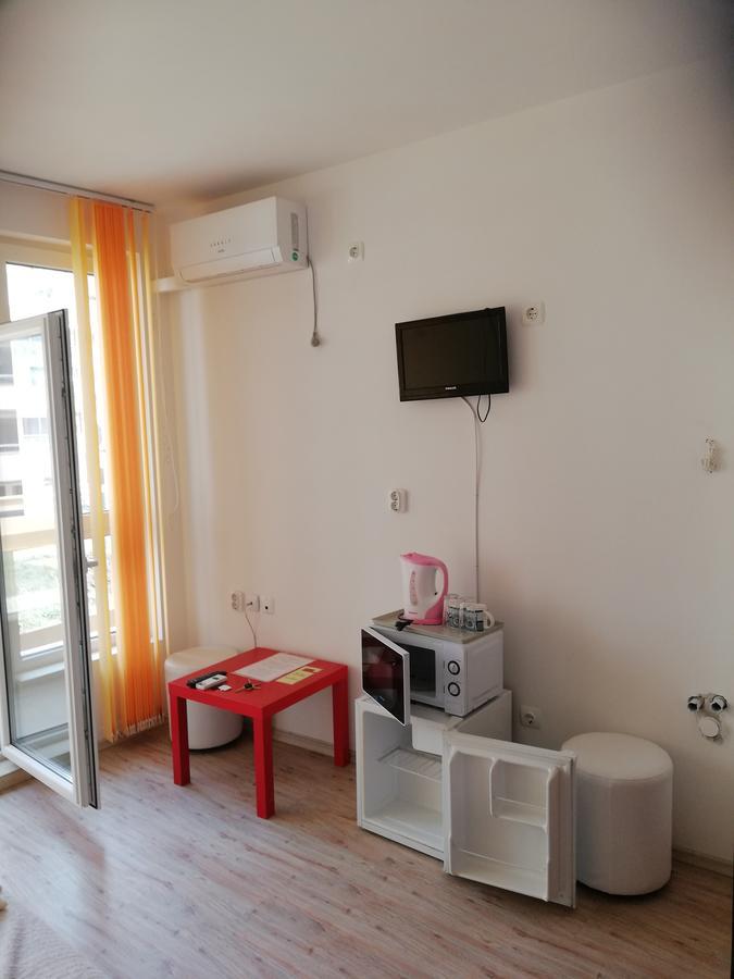 Apartament Janet Apartment เปาโมเรีย ภายนอก รูปภาพ