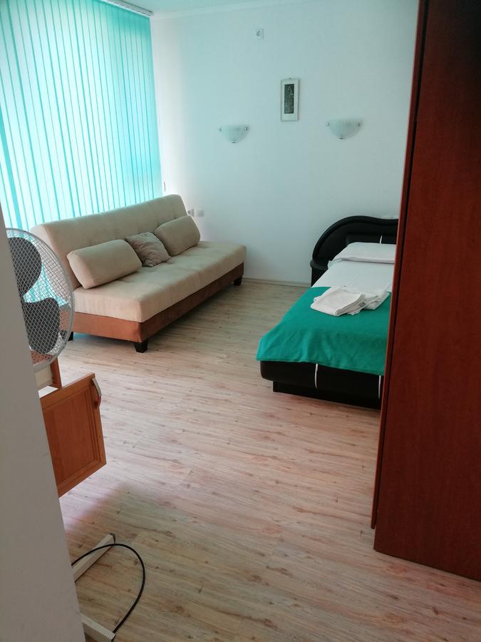 Apartament Janet Apartment เปาโมเรีย ภายนอก รูปภาพ